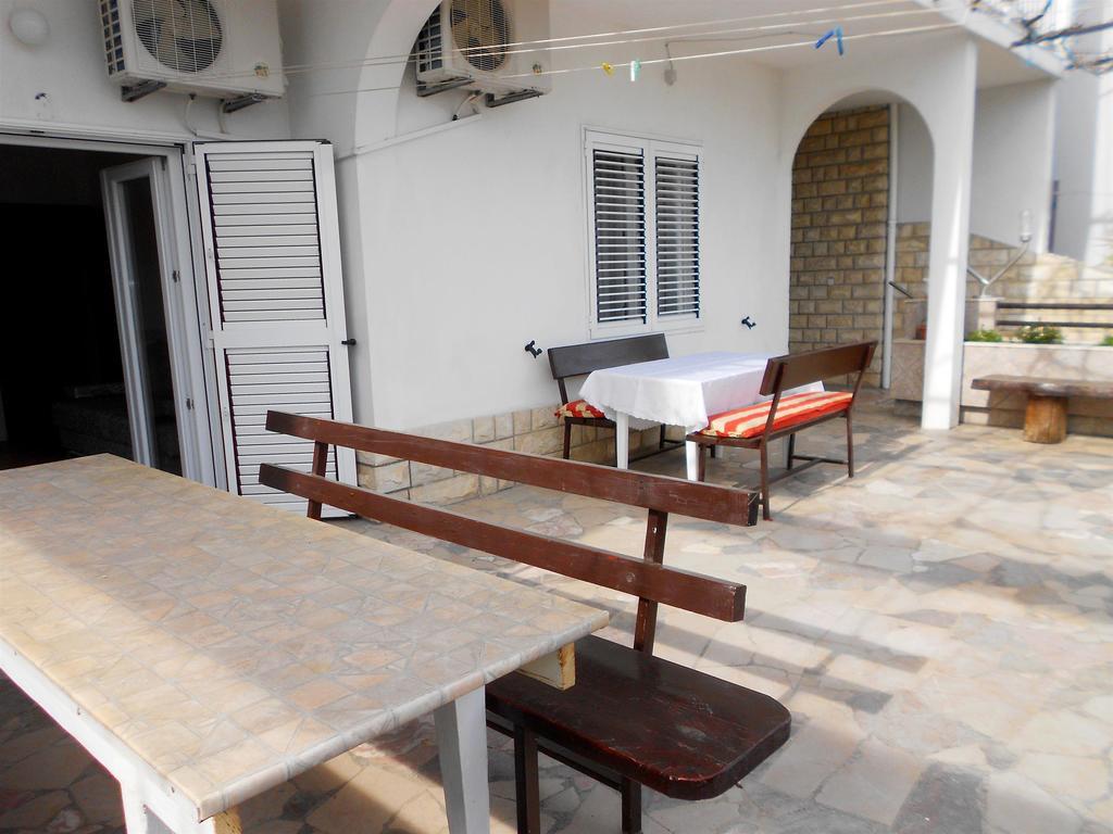 Apartments Anka Duce Luaran gambar