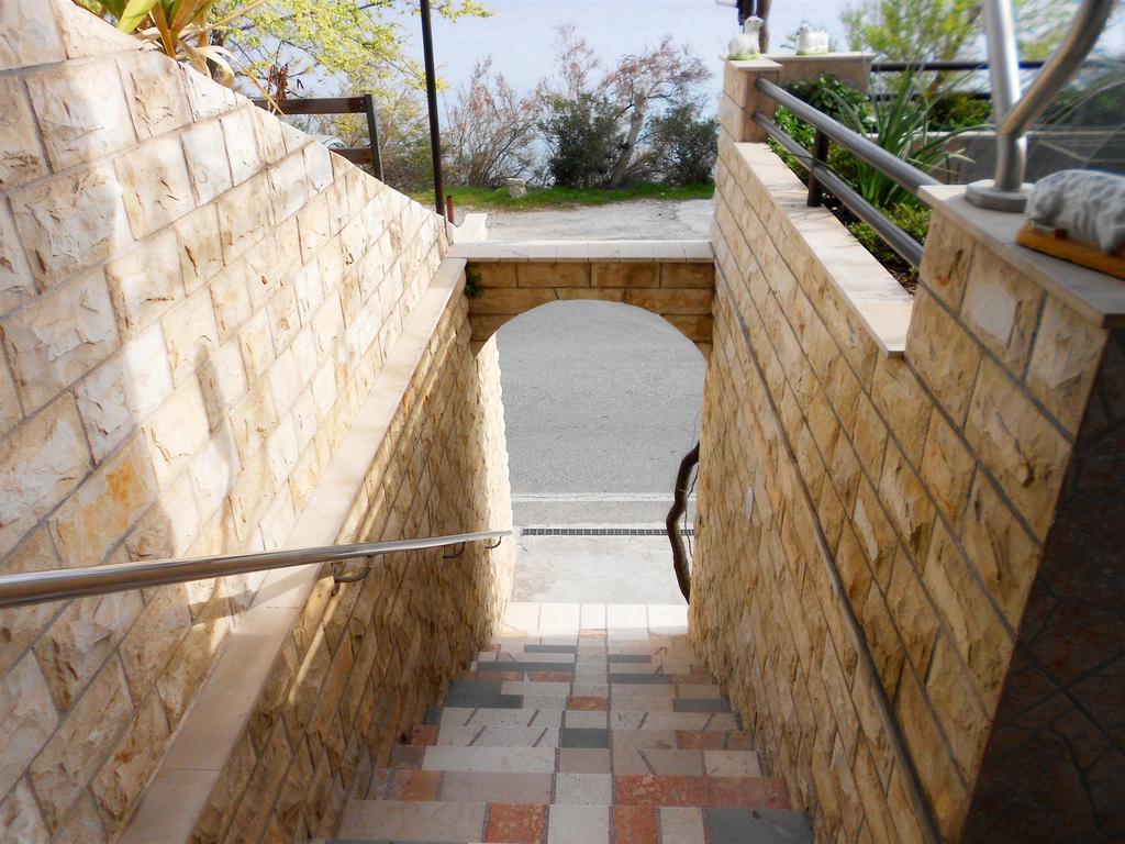 Apartments Anka Duce Luaran gambar